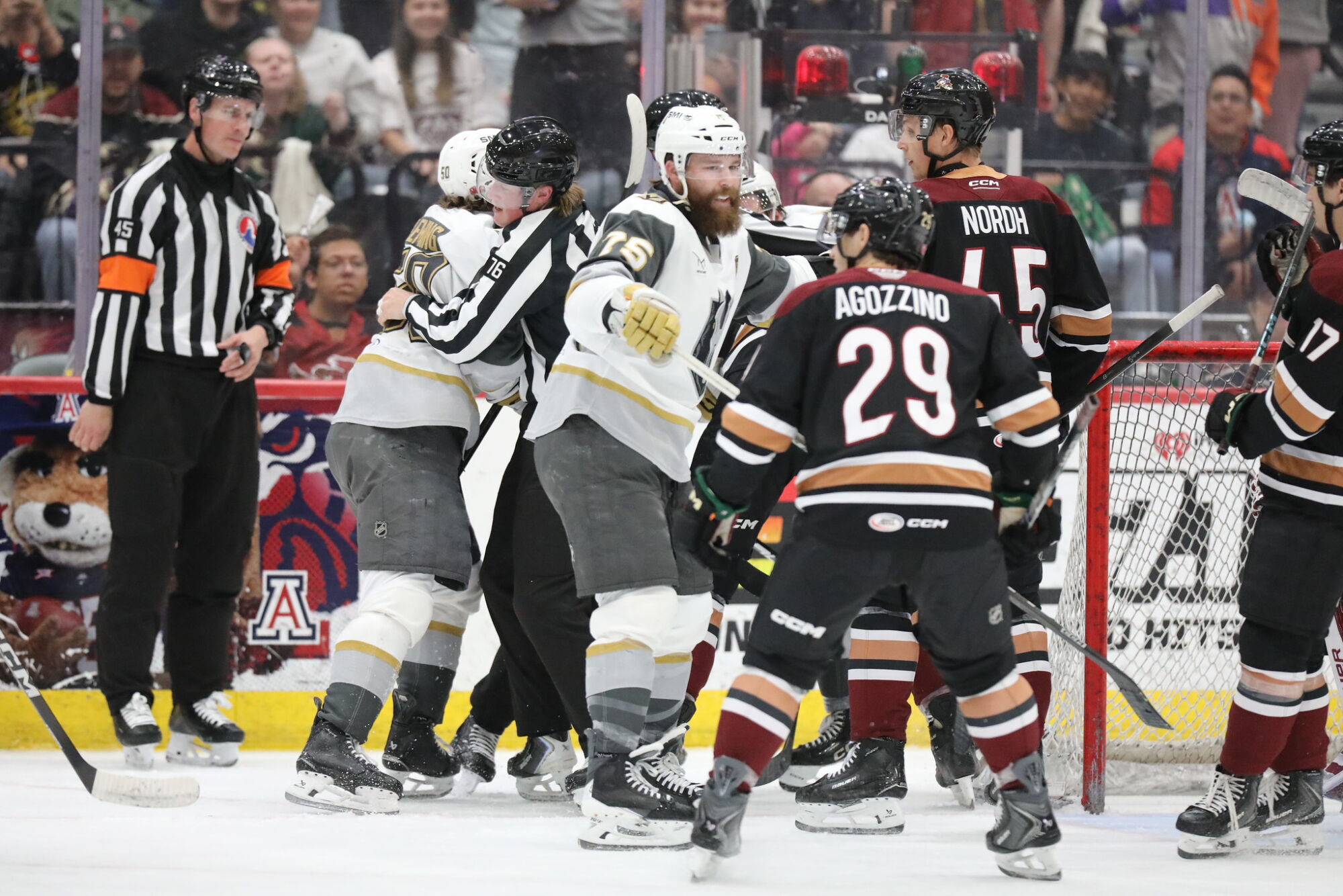 55216638375 dc580a973a k